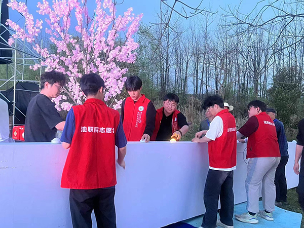 1713406129619613.jpg 2.jpg